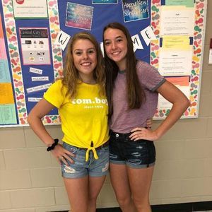 Meet your Posher, Evah